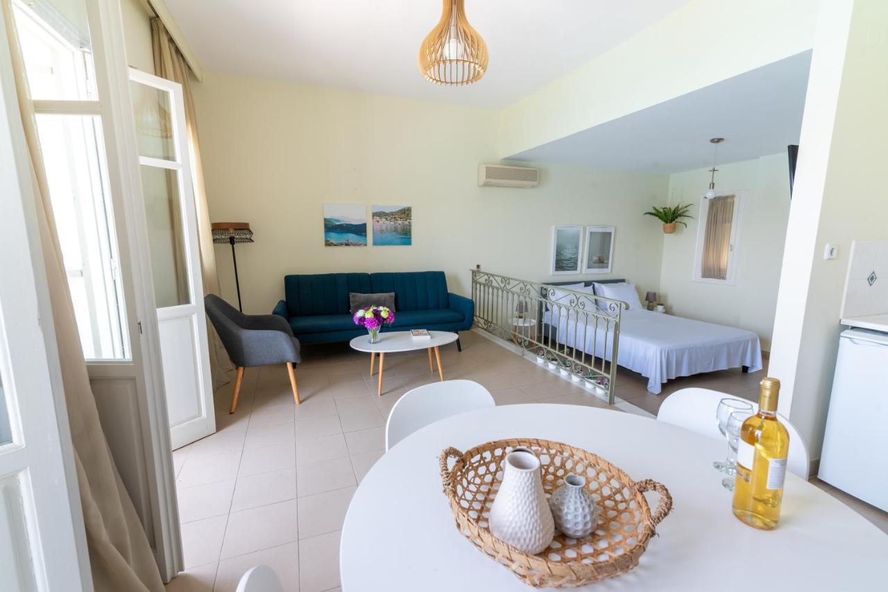 Hotel Omirikon Vathy  Esterno foto