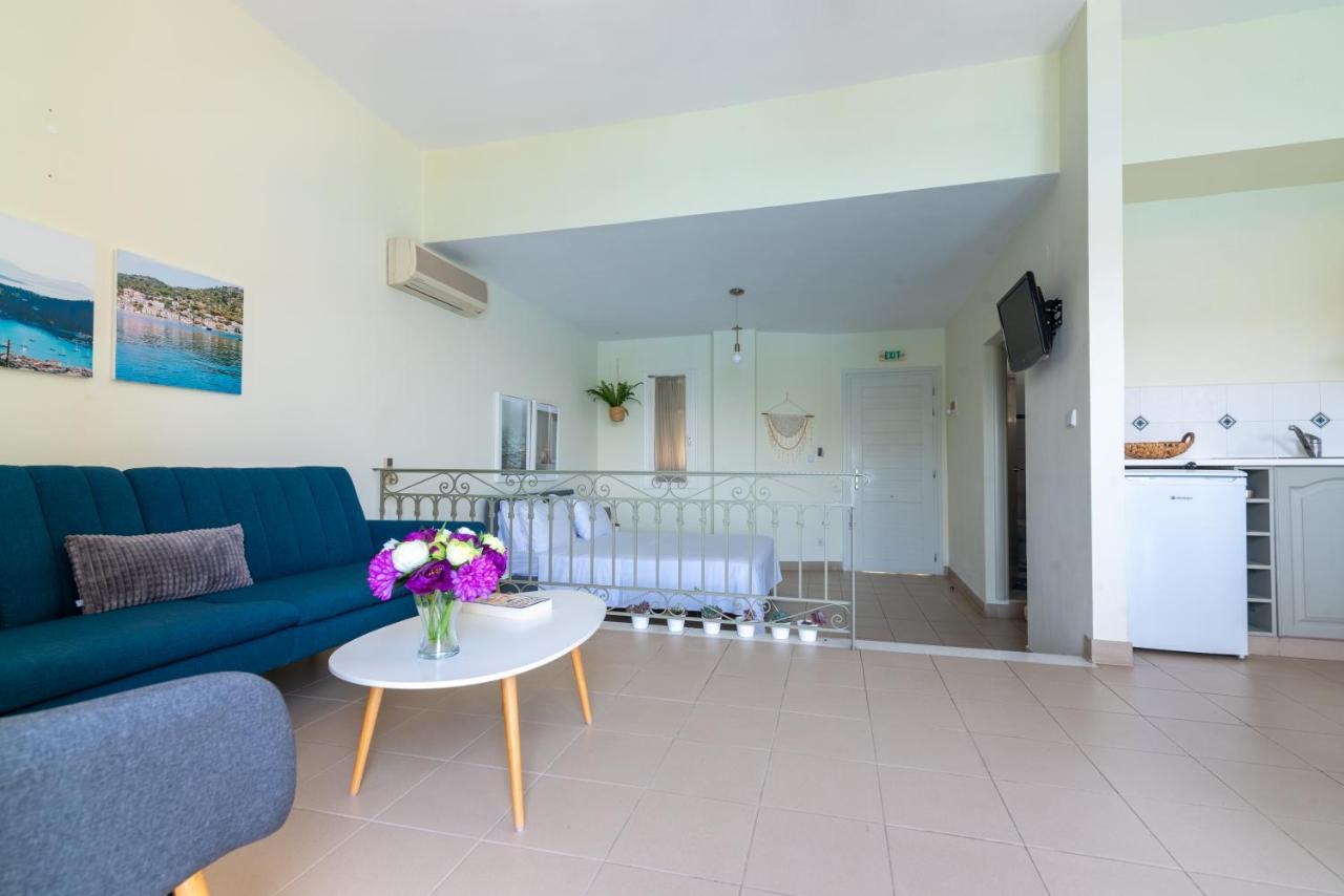 Hotel Omirikon Vathy  Esterno foto