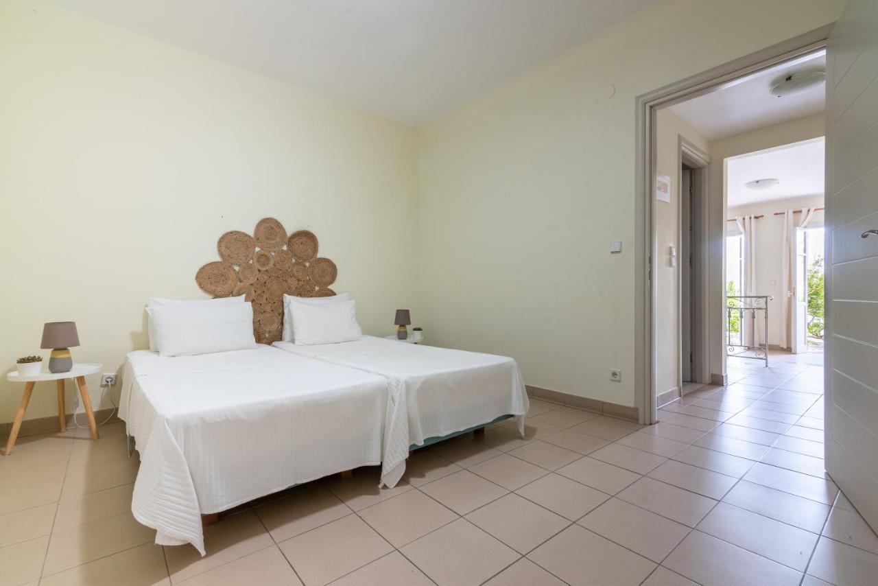 Hotel Omirikon Vathy  Esterno foto